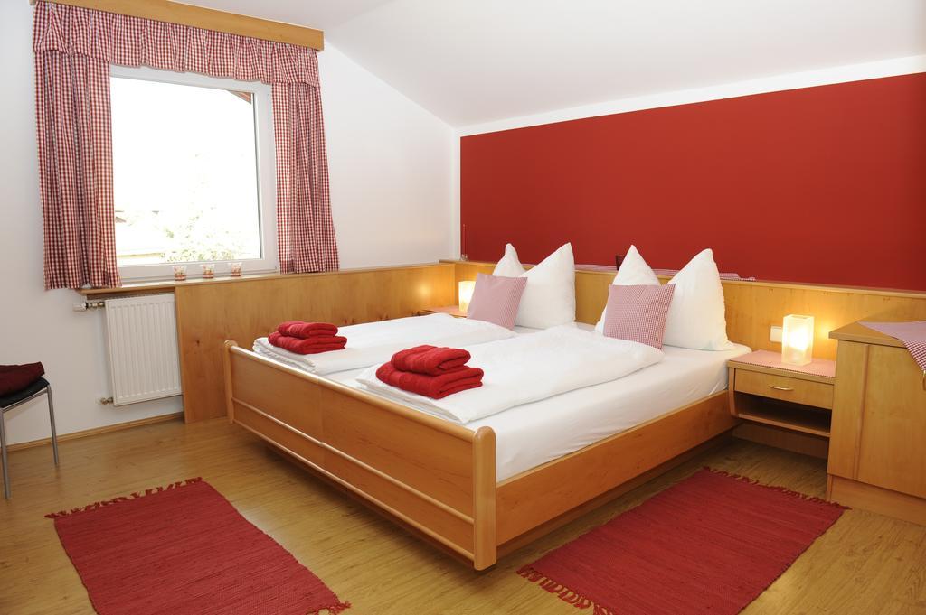 Haus Sonnenschein Mariapfarr Appartement Buitenkant foto