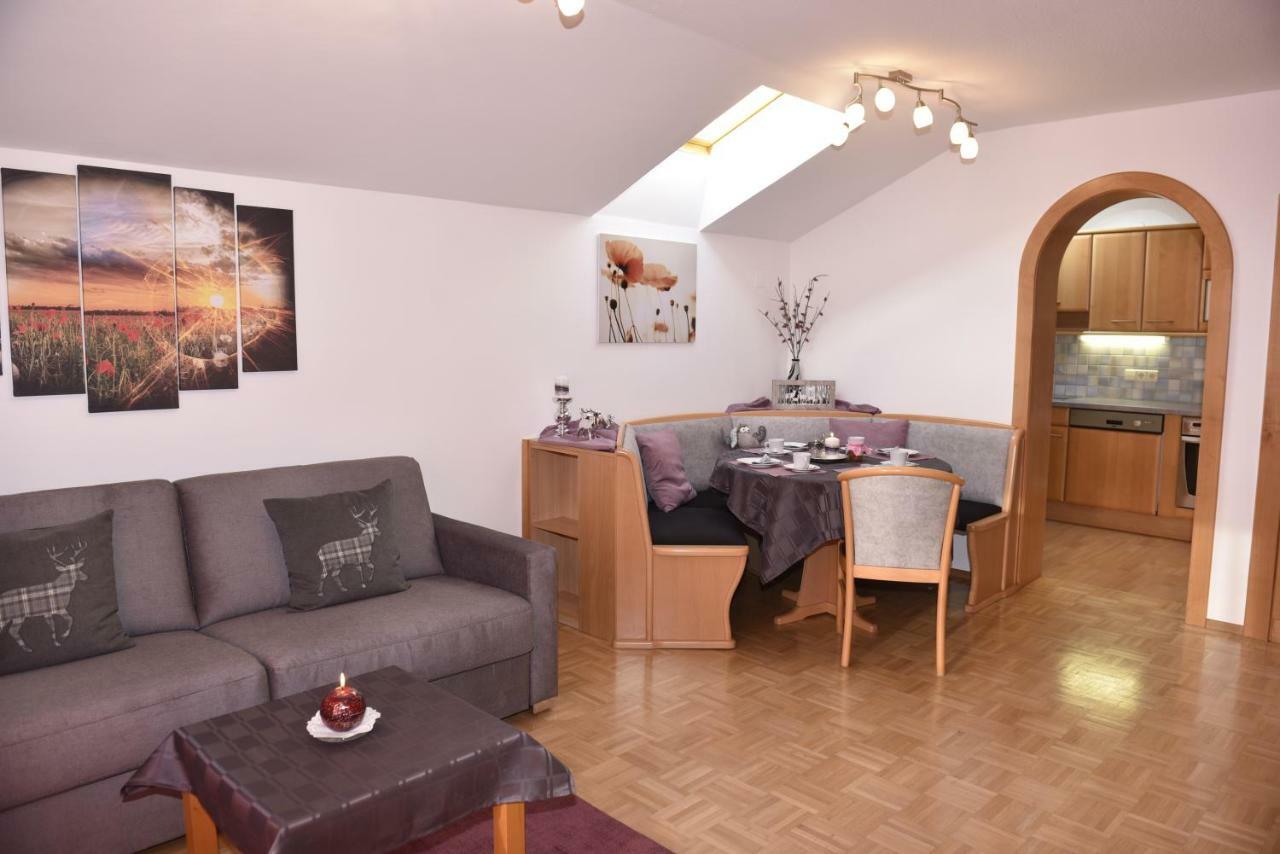 Haus Sonnenschein Mariapfarr Appartement Buitenkant foto